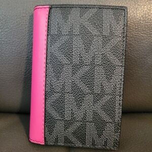 Michael Kors Jet Set Folding Card Case